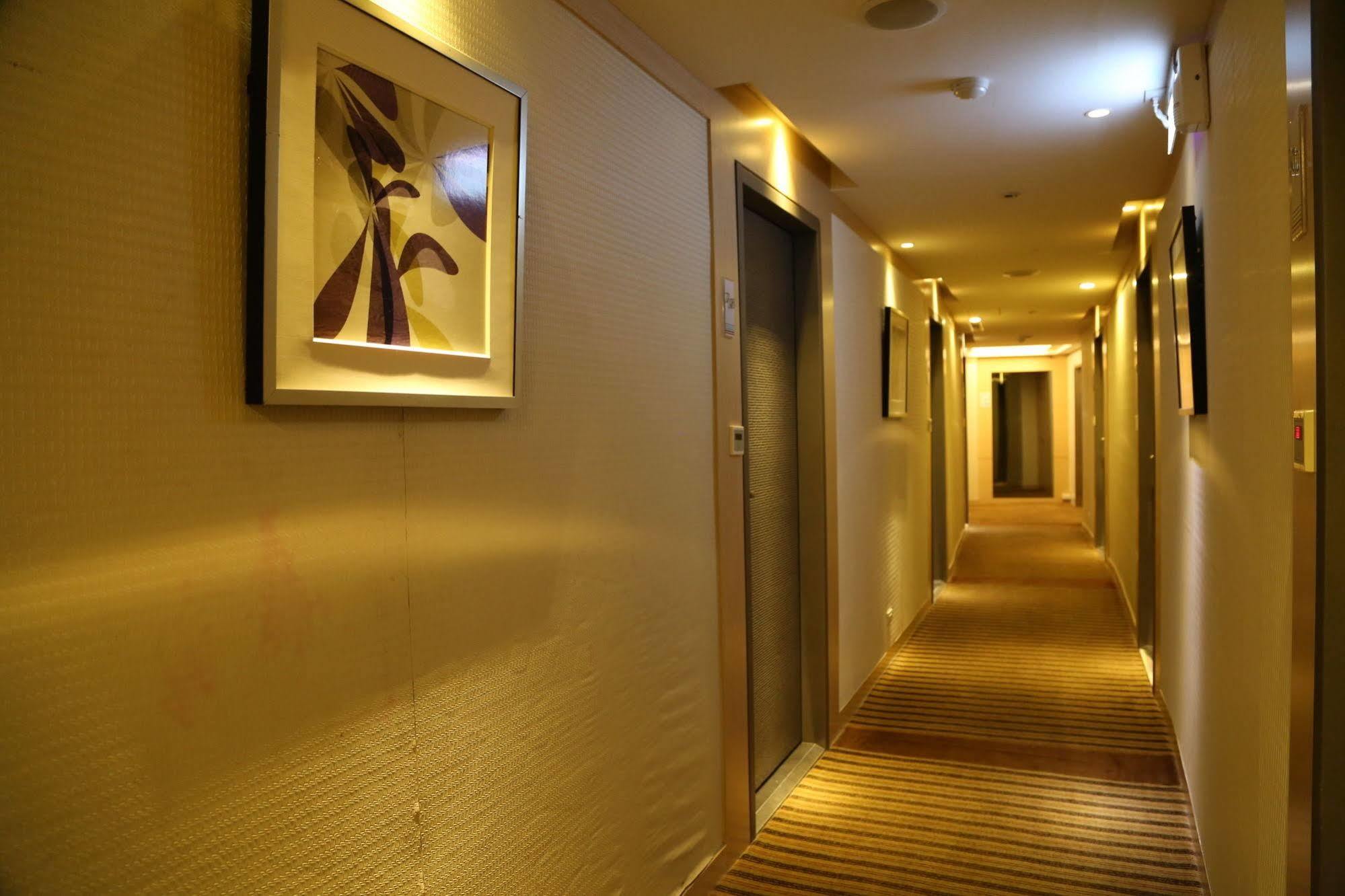 Hotel New California Xindian Exterior foto